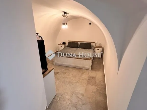 Eladó lakás Veszprém 68 nm