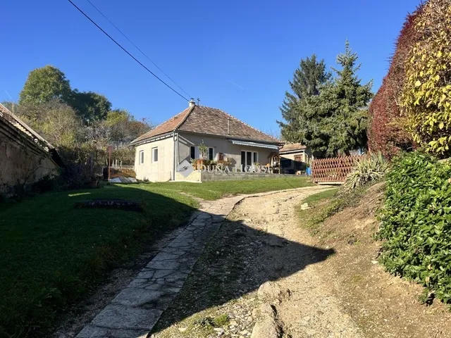 Eladó ház Városlőd 53 nm