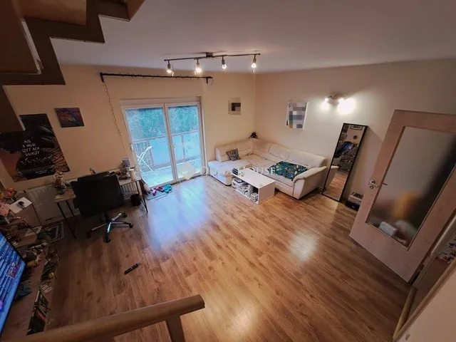 Eladó lakás Veszprém, Jutasi úti lakótelep 74 nm