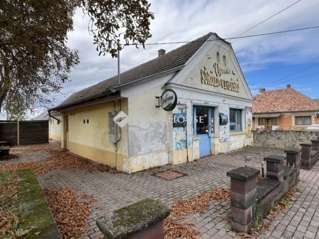 Eladó kereskedelmi és ipari ingatlan Tótvázsony 234 nm