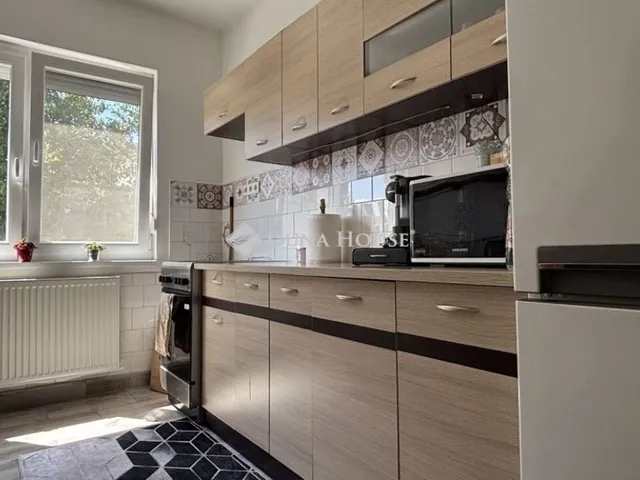 Eladó lakás Zirc 61 nm