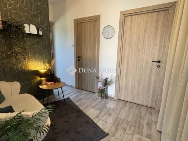 Eladó lakás Zirc 61 nm