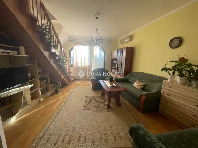 Eladó lakás Veszprém 103 nm