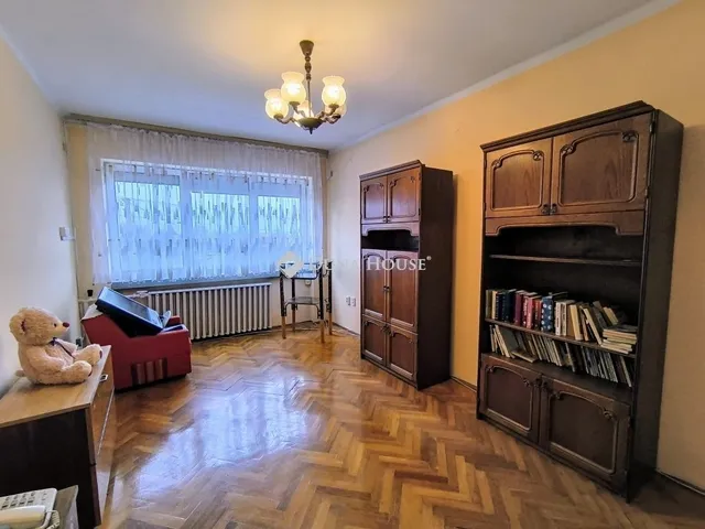 Eladó ház Pétfürdő 84 nm