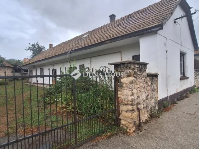 Eladó ház Várpalota 70 nm