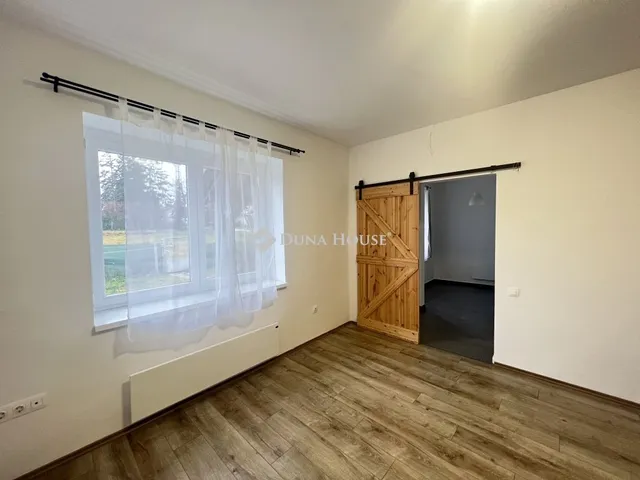 Eladó ház Veszprém 37 nm