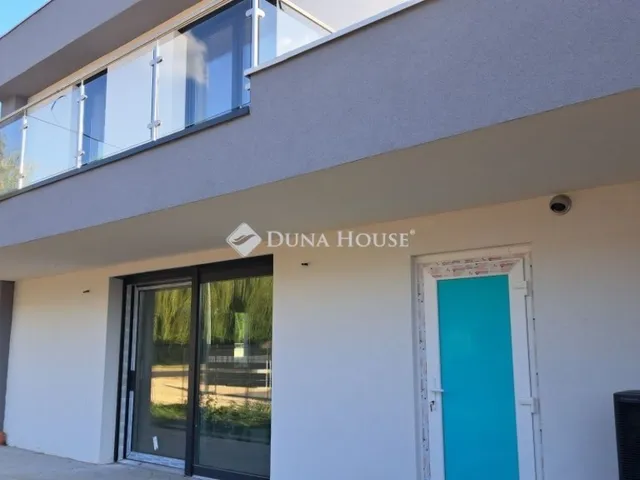 Eladó ház Ajka 98 nm