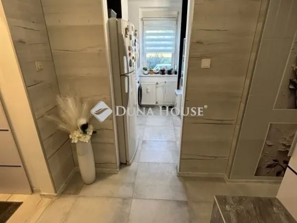 Eladó lakás Veszprém 70 nm