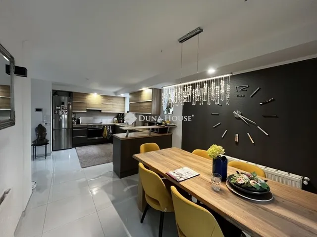 Eladó ház Balatonalmádi 232 nm