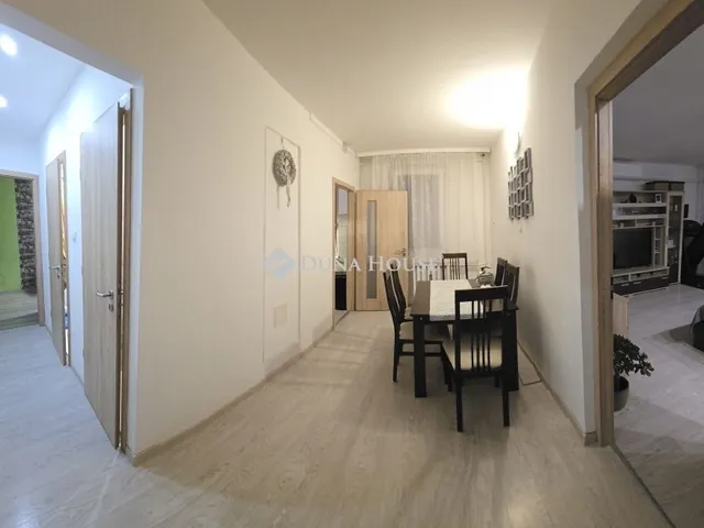 Eladó lakás Veszprém 70 nm