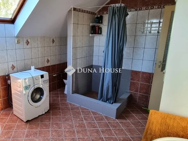 Eladó ház Papkeszi 403 nm