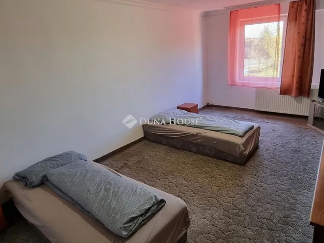 Eladó ház Papkeszi 403 nm
