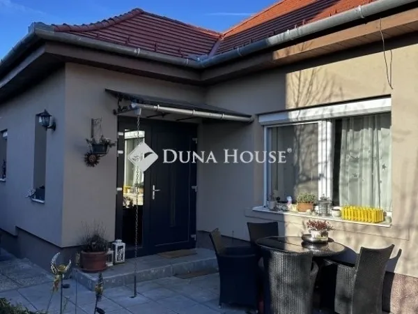 Eladó lakás Veszprém 67 nm