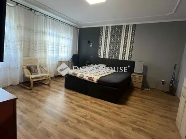 Eladó lakás Veszprém 42 nm