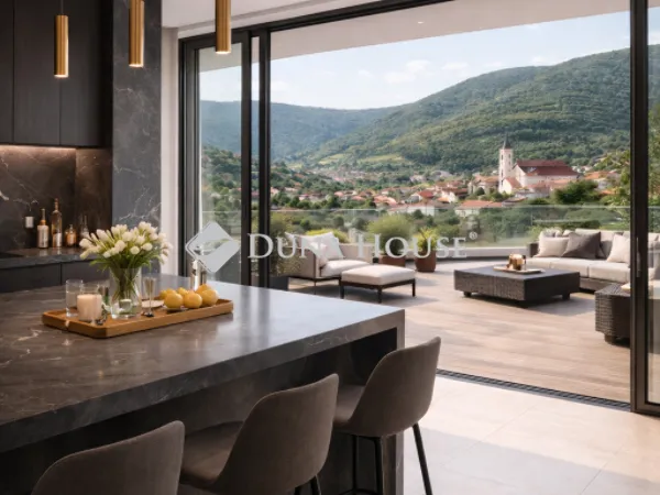 Eladó lakás Herend 82 nm