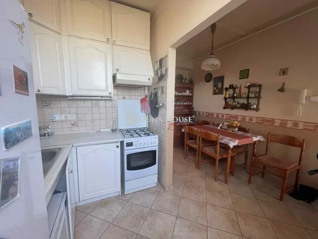 Eladó lakás Veszprém 103 nm