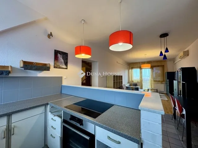 Eladó lakás Balatonfüred 81 nm