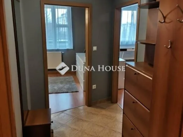 Eladó lakás Veszprém 56 nm