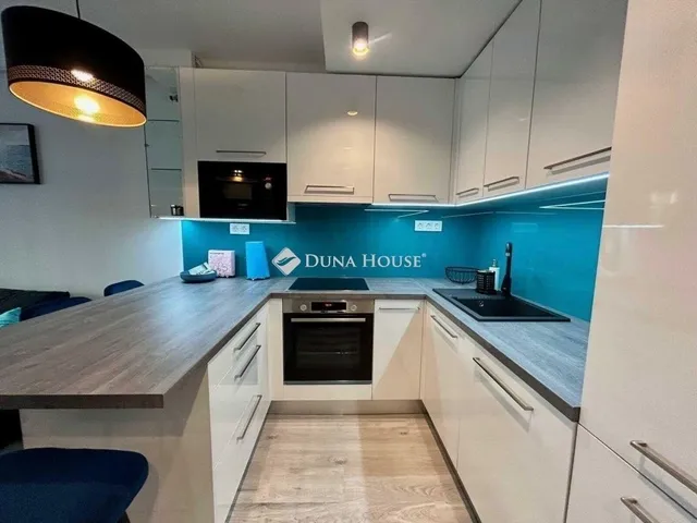 Eladó lakás Alsóörs 54 nm