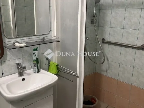 Eladó lakás Veszprém 80 nm