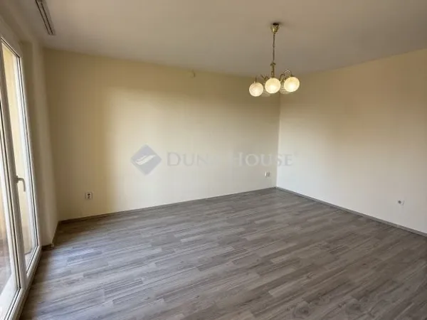 Eladó lakás Ajka 54 nm