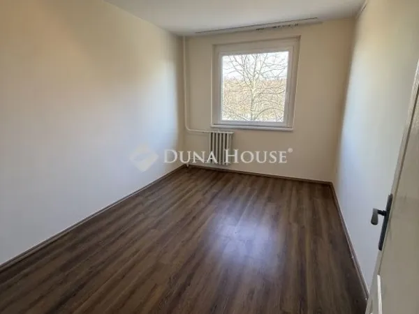 Eladó lakás Ajka 54 nm