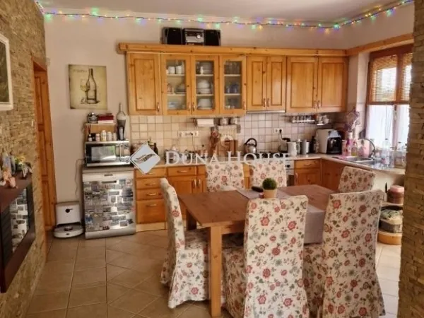 Eladó ház Berhida 127 nm