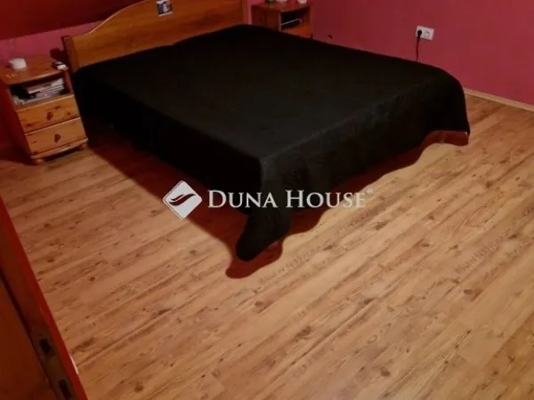 Eladó ház Berhida 127 nm