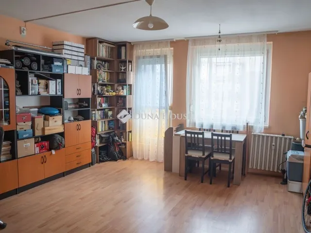 Eladó lakás Veszprém 52 nm