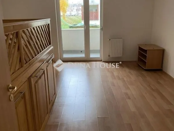 Eladó lakás Veszprém 39 nm