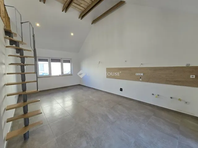 Eladó ház Veszprém 70 nm