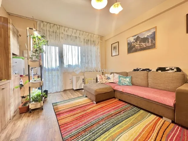 Eladó lakás Veszprém 69 nm