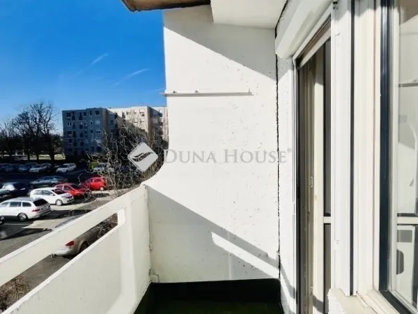 Eladó lakás Veszprém 68 nm