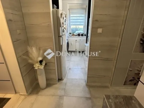 Eladó lakás Veszprém 70 nm