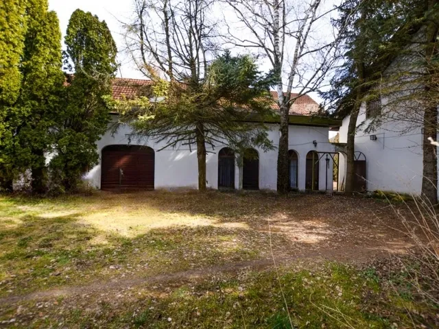 Eladó kereskedelmi és ipari ingatlan Márkó 470 nm