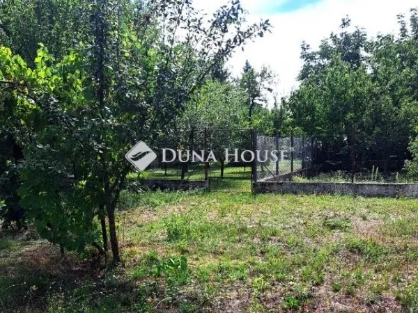 Eladó telek Öskü 1011 nm