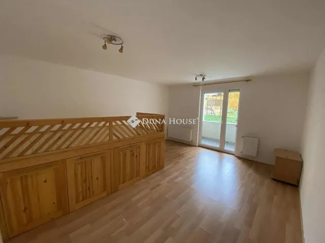 Eladó lakás Veszprém 39 nm