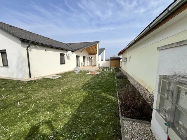 Eladó ház Veszprém 107 nm