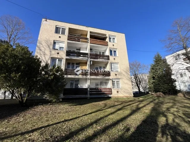 Eladó lakás Veszprém, Egry József utcai lakótelep 53 nm