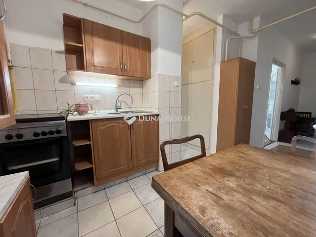 Eladó lakás Veszprém, Egry József utcai lakótelep 53 nm