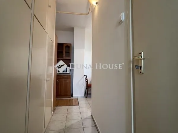 Eladó lakás Veszprém, Egry József utcai lakótelep 53 nm