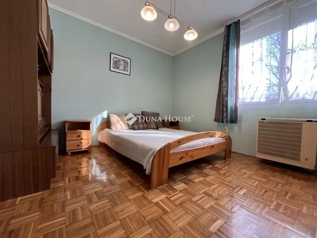 Eladó lakás Veszprém, Egry József utcai lakótelep 53 nm