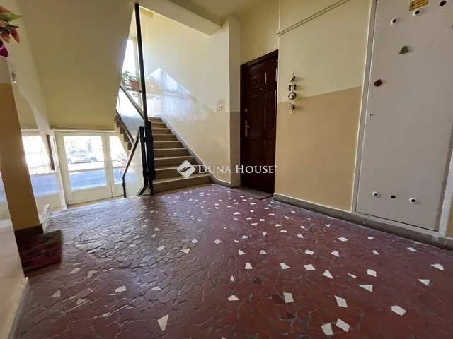 Eladó lakás Veszprém, Egry József utcai lakótelep 53 nm