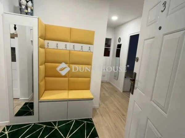 Eladó lakás Várpalota 52 nm