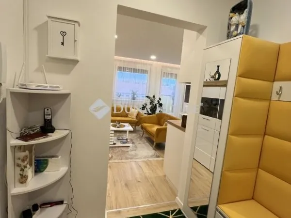 Eladó lakás Várpalota 52 nm