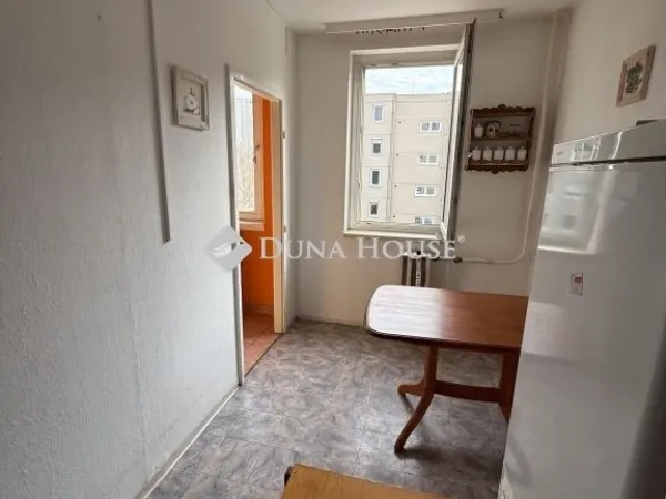 Eladó lakás Veszprém 85 nm