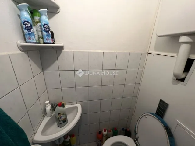 Eladó lakás Veszprém 68 nm