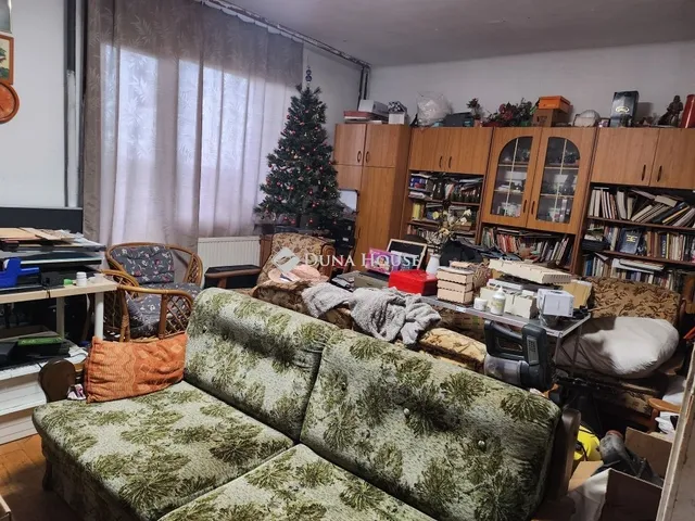 Eladó ház Ajka 170 nm