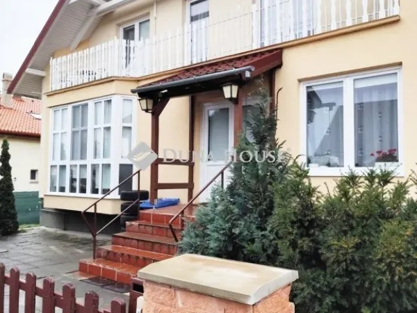 Eladó ház Balatonfűzfő, Tobruk 200 nm