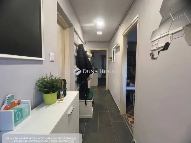 Eladó lakás Balatonfűzfő 53 nm